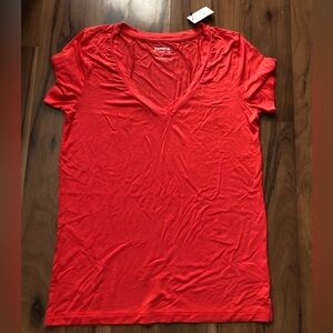 Express Women's Orange Short Sleeve Tee